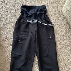 Maternity Figs pants
